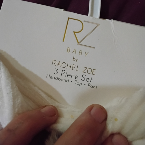 Cozy White Baby Outfit with Leopard Print Headband - Picture 2 of 3